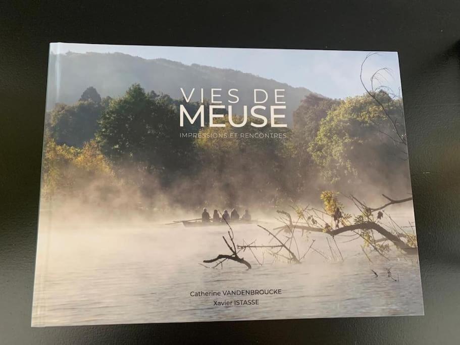 Gite De Charme Bord De Meuse Намюр Екстериор снимка